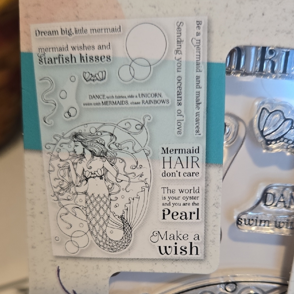 Crafter's Companion Molly Harrison Art Sea of Bubbles Stamp Set - NEW - Picture 2 of 2